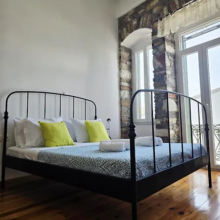 Syra & Hermes ארמופוליס