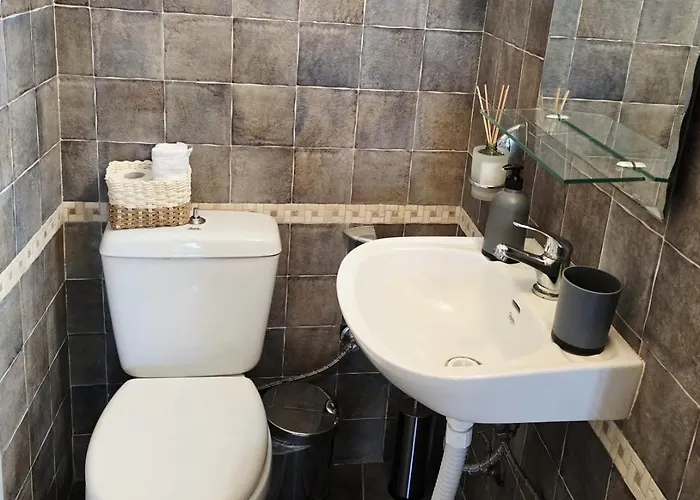 Syra & Hermes * Ermoupoli