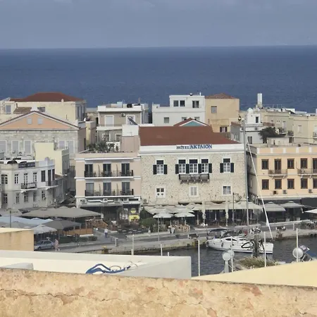 Syra & Hermes Holiday home *